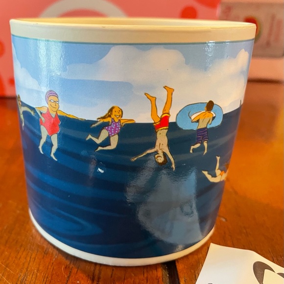 Brand New Shark Mug - Picture 3 of 8